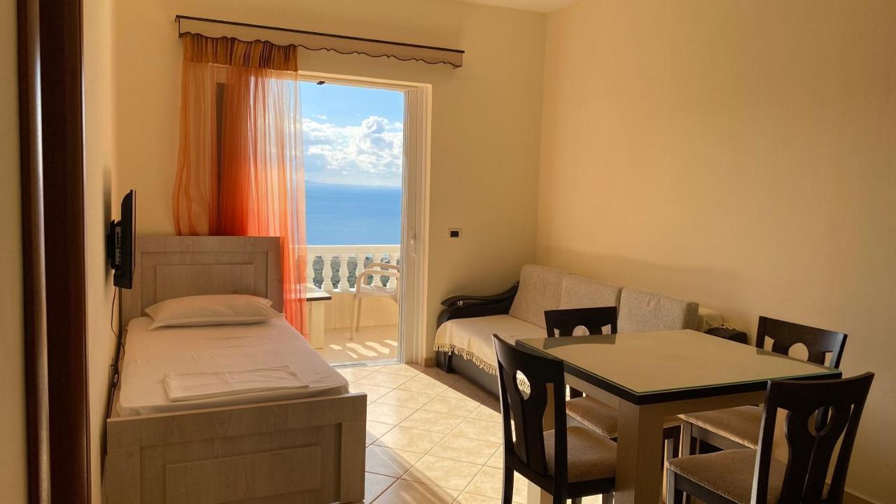 Onirana Apartments Borsh Zewnętrze zdjęcie