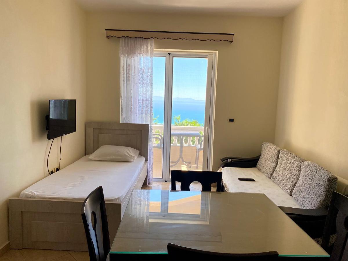 Onirana Apartments Borsh Zewnętrze zdjęcie