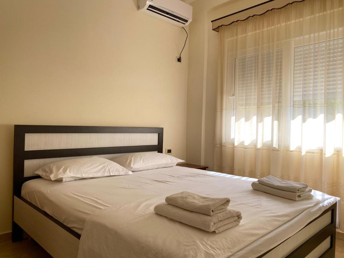 Onirana Apartments Borsh Zewnętrze zdjęcie