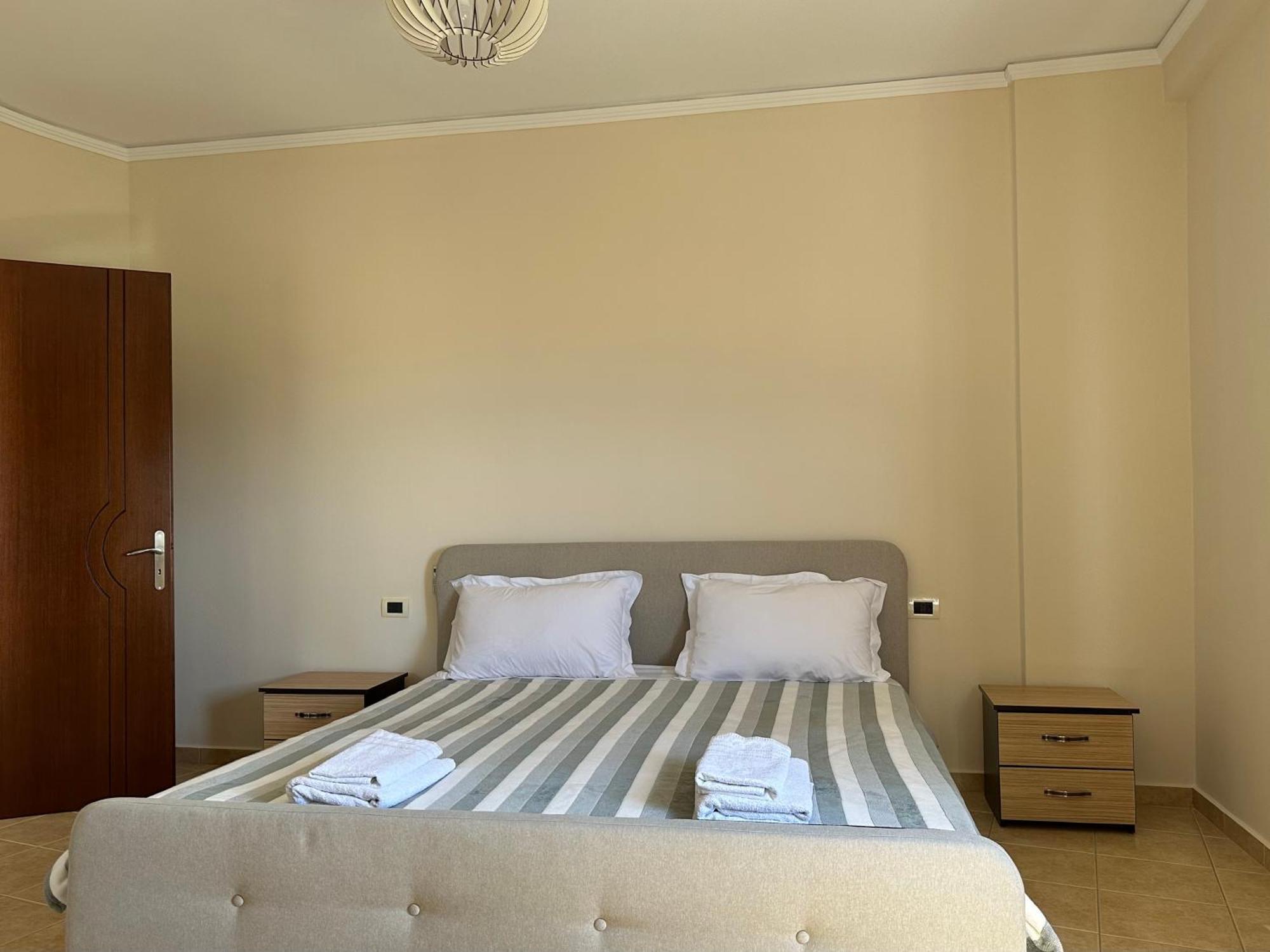 Onirana Apartments Borsh Zewnętrze zdjęcie