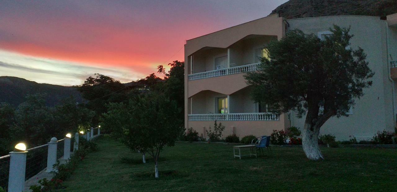 Onirana Apartments Borsh Zewnętrze zdjęcie
