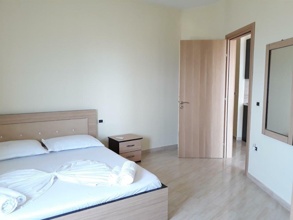 Onirana Apartments Borsh Zewnętrze zdjęcie